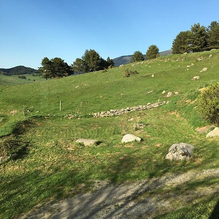 Appartement Paisible Pres Des Pistes De Ski 4 Pers Fontrabiouse Eksteriør bilde