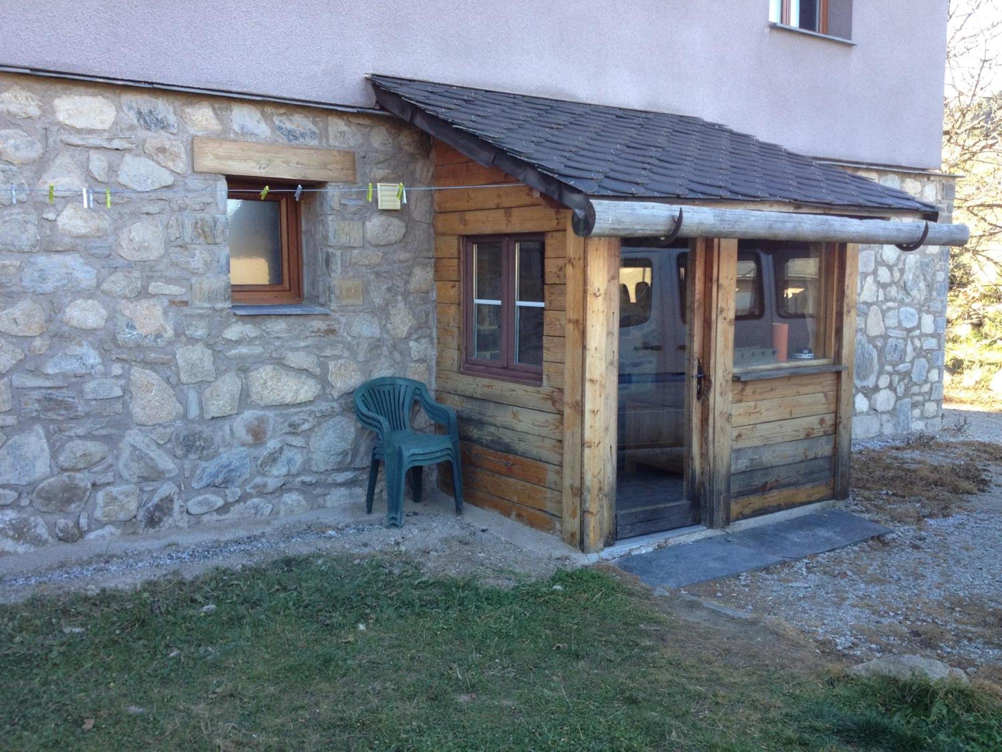 Appartement Paisible Pres Des Pistes De Ski 4 Pers Fontrabiouse Eksteriør bilde